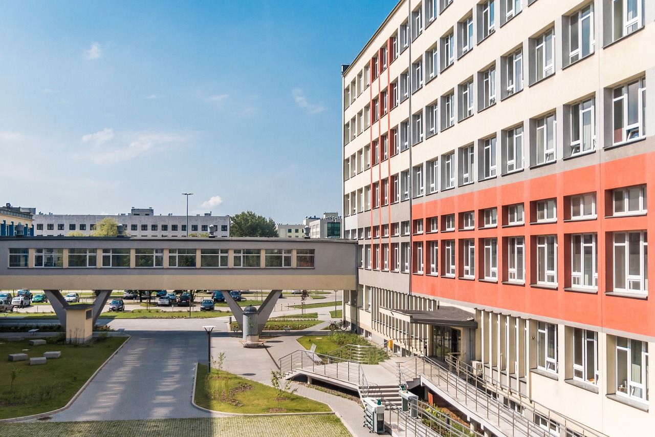 浙江大学最新领导班子概览，学校领导团队一览无余